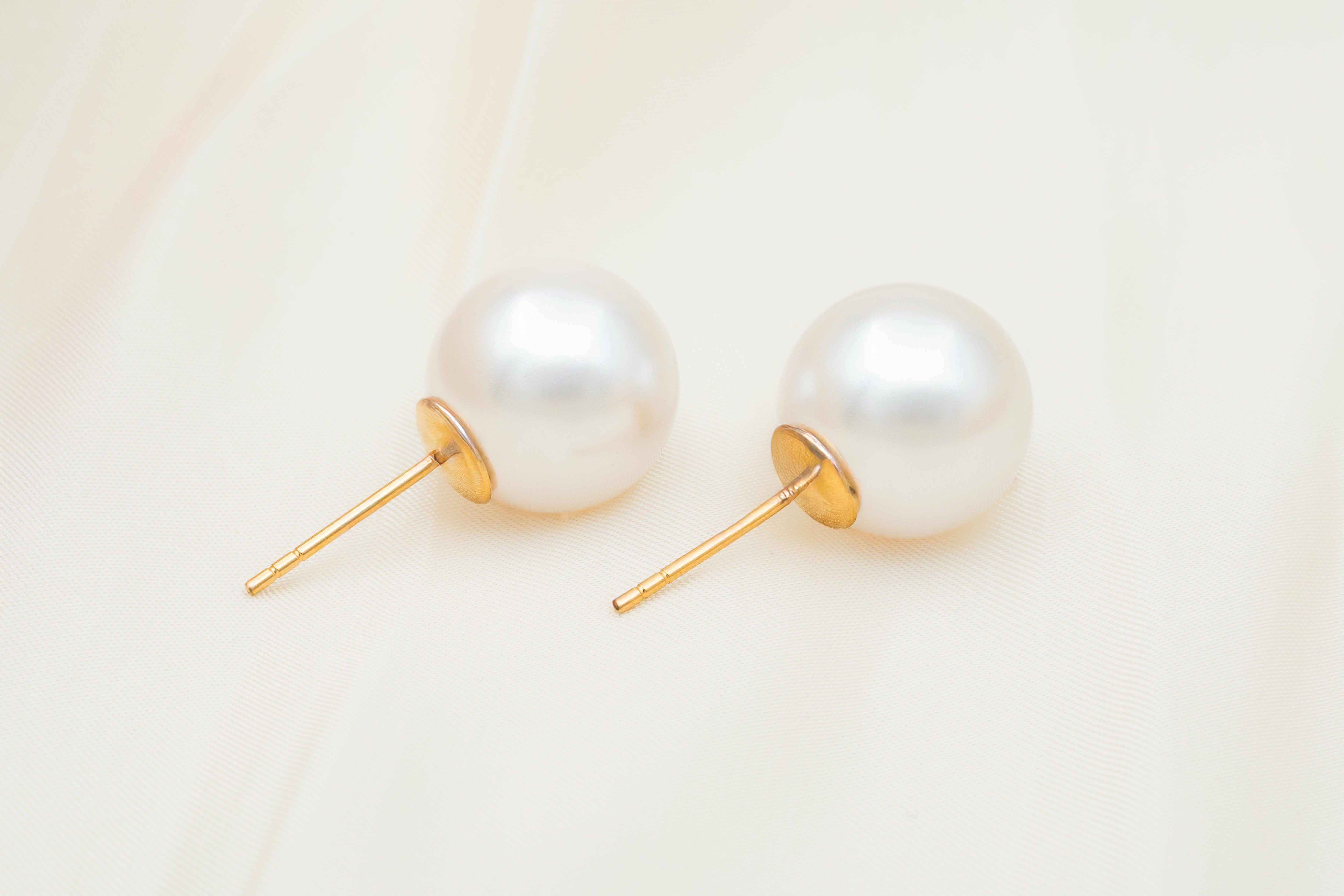 Classic Crystal Pearl Stud Earrings